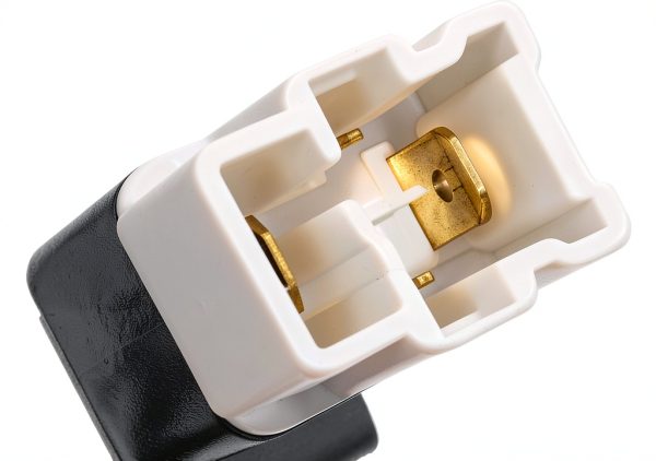 Standard Motor Products Headlamp Relay Through Hole-2